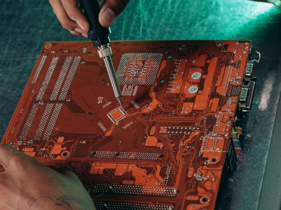 EKT Kars Forklift Elektronik Kart Tamiri